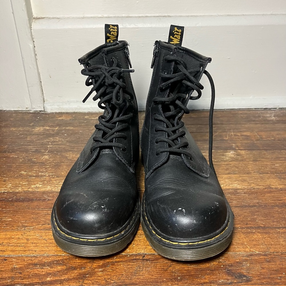 Dr. Martens AirWair Zip-up Boots